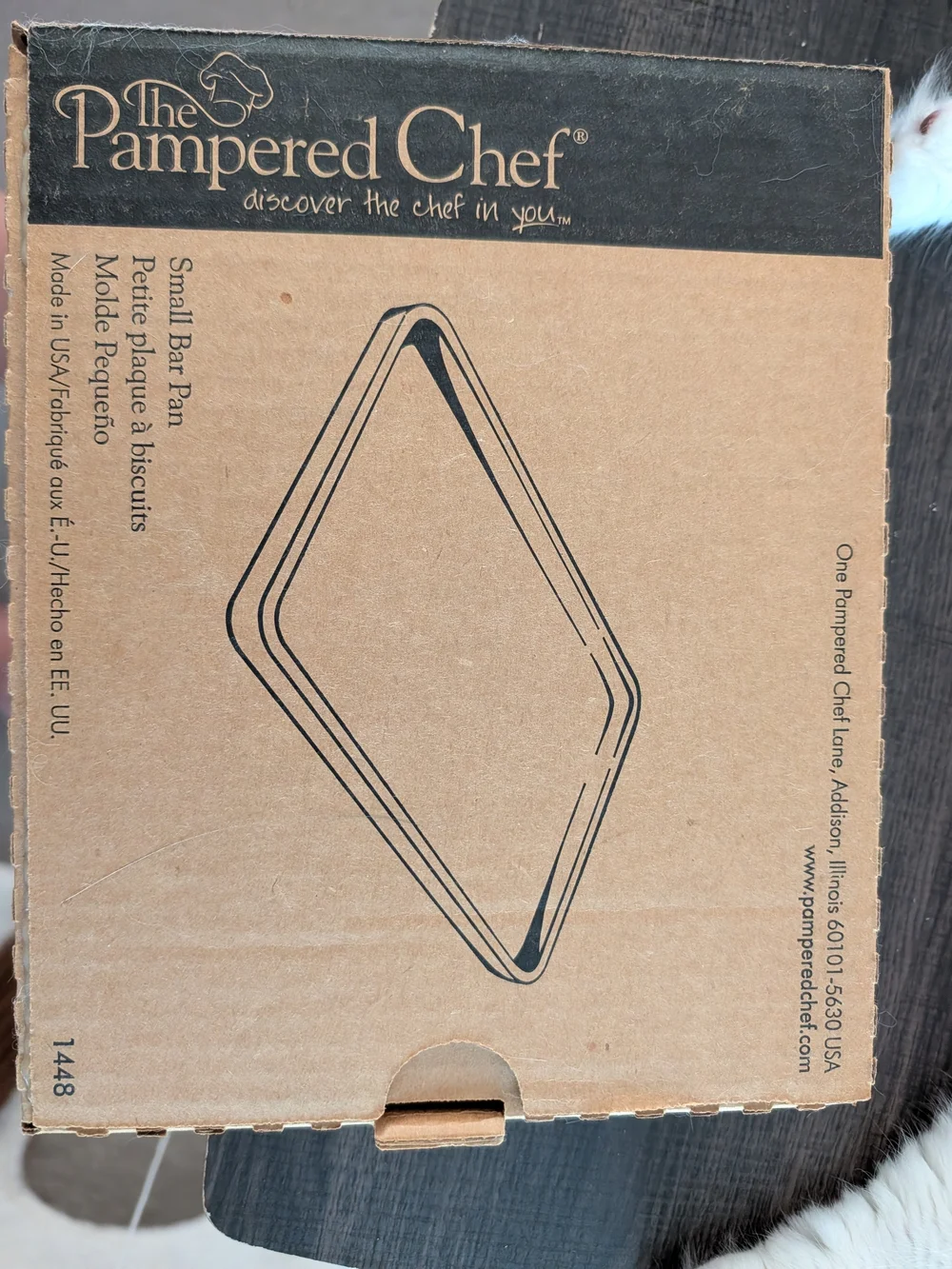 Pampered Chef Small Stoneware Bar Pan